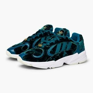 Adidas yung-1 hi velvet
